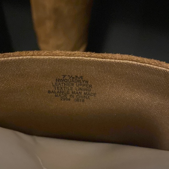 Quadilyn Scrunched Platform Boots - Picture 16 of 16